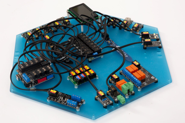 Набор «Квант ЙоТик М1» (Образовательный набор по электронике)